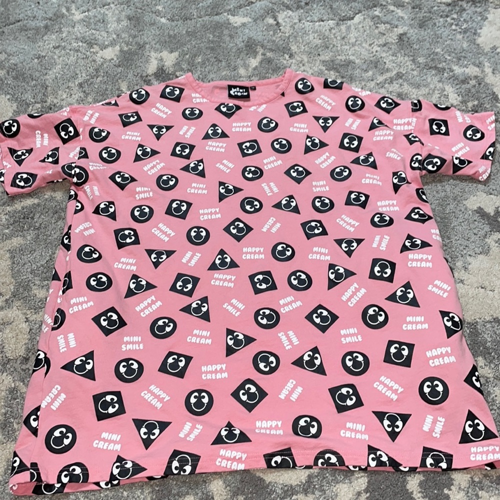 Mini Cream Oversized Graphic T-shirt/Dress Medium